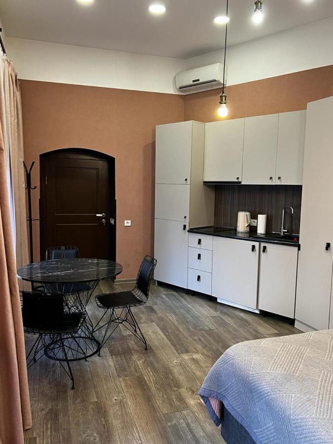 Apartament Chikhi Tbilisi Zewnętrze zdjęcie